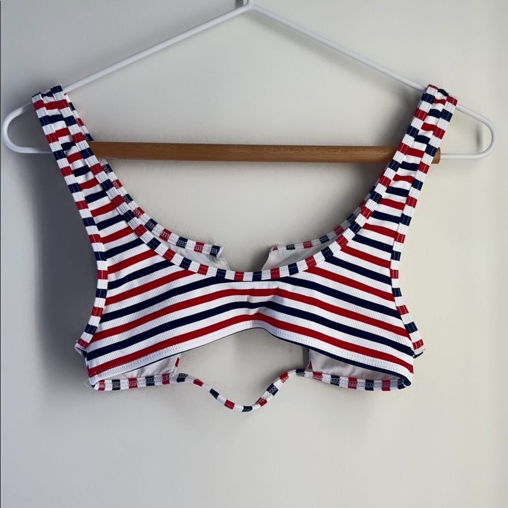 FRANKIES BIKINIS  Red White and Blue set - Picture 4 of 6